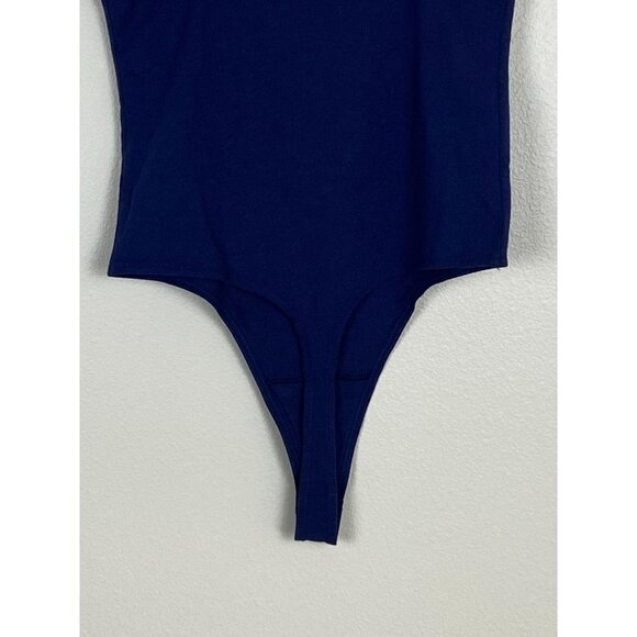 ✨2/$20✨ PINK Collegiate Collection Blue V-Neck Gold Game on Bodysuit Size L - Picture 8 of 8